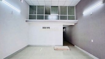 Bán nhà gác lửng kiệt Nguyễn Công Hoan,ngay sau lưng bến xe,giá 3tỷ150