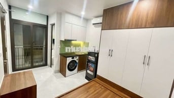 Siêu Phẩm CCMN mới full đồ. máy giặt riêng, ban công tại Khâm Thiên