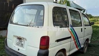 Daihatsu 7 chỗ Trắng Xe tải van