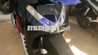 Honda SH Mode Đen, Đỏ Xe tay ga Việt Nam