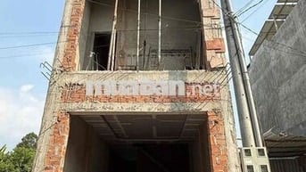 Bán Nhà 1 Trệt 1 Lầu 1 Tum P. Bửu Hoà Cũ Ngay Trường Mầm Non Bửu Hoà