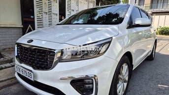 Sedona dầu full,2019,m.trắng,gđ sử dụng mới 98%.