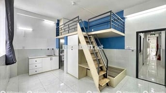 SIÊU PHẨM NGAY ĐẠI HỌC NGUYỄN TẤT THÀNH Q12