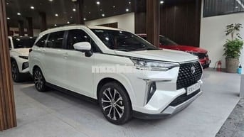 Toyota Veloz Cross Top 2022 1.5CVT,màu trắng,2v1km