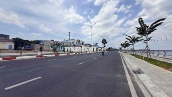 Bán nhà lầu phường Bửu Long đường xe hơi. Cách đường ven sông 50m
