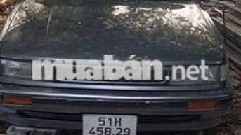 Nissan Xám