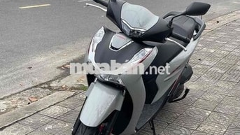 Honda SH 160 ABS 2025 Xám xi măng 10.000 km