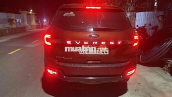 Ford Everest Titanium 2.0 Turbo 2018 Đỏ