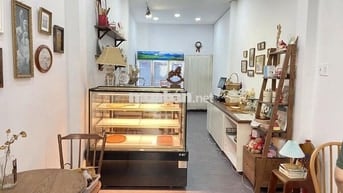 Nhà đặng văn ngữ hxh gần lê văn sỹ huỳnh văn bánh nhờ thờ ba chuông 