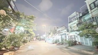 BÁN ĐẤT TẶNG NHÀ, KDC TÂN QUY- Q7, DT 62M32, ĐƯỜNG SỐ, GIÁ 10.X TỶ