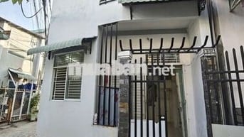 nhà 3,5 triệu 2 góc mặt tiền gần bệnh viện Phụ Sản Cần Thơ
