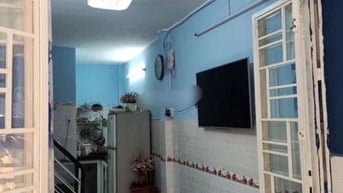  3tầng ÂuDươngLân P.Chánh Hưng 2PN tặng NT, SHR hiện hữu gần cầu chữ Y