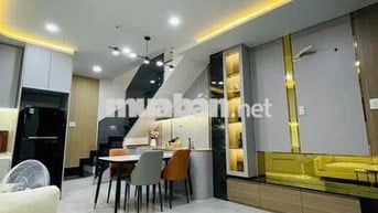 🔥Căn Hộ 2Ph Ngủ 2WC - Full NT - Ban Công - Nằm Ngay Ngã Tư Hàng Xanh