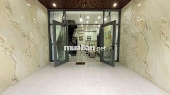 NHÀ 3 TẦNG MẶT TIỀN NGUYỄN CHÍCH- GẦN LÝ THÁI TÔNG