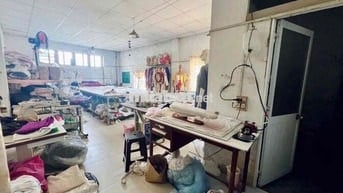NGAY CHUNG CƯ ĐẠT GIA - P.TAM PHÚ NHÀ 5X18M 3PN
