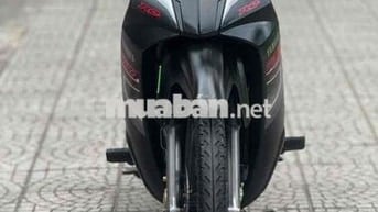 Sirius RC 2022 Đen nguyên rin biển 43 chính chủ