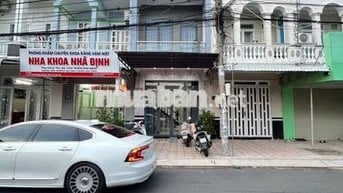 CHO THUÊ NHÀ TRỆT 2 LẦU MẶT TIỀN ĐƯỜNG NGUYỄN MINH QUANG