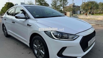 Hyundai Elantra 2016 Số tự động Trắng