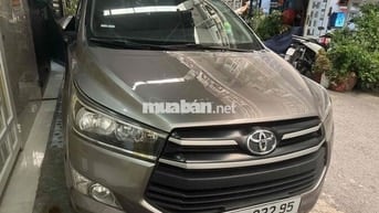 Toyota Innova 2018 Nâu