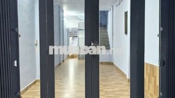 Cho thuê nhà mới nguyên căn mặt tiền đường Bàn cờ nối dài
