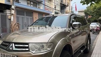 Mitsubishi Pajero Sport 2.5MT 2016 Vàng cát