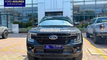 Ford Everest Sport 2025 9000 km Đen