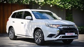 Mitsubishi Outlander 2023 CVT Trắng 49.000 KM