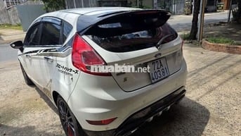Ford Fiesta 2014 1.0 Tubor Tự động Trắng