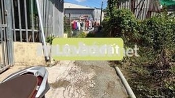 Chính cần bán gấp nền 300tr tại Lý Văn Lâm - Cà Mau