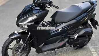 Honda Air Blade 125 2024 lướt nợ xấu trả 30% ạ