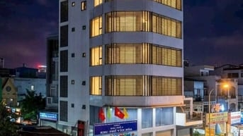 BUILDING GÓC 2 MẶT TIỀN 103A NGUYỄN VĂN ĐẬU – HẦM + 7 TẦNG – THANG MÁY