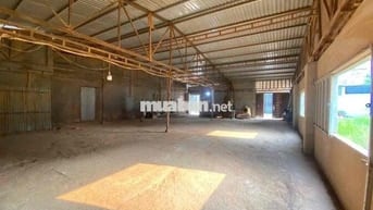 CHO THUÊ KHO 300m2 10TRIỆU - ĐIỆN 3PHA - ĐƯỜNG XE TẢI
