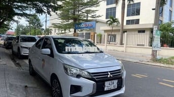 Mitsubishi Mirage 2022 Trắng 5 chỗ Xăng