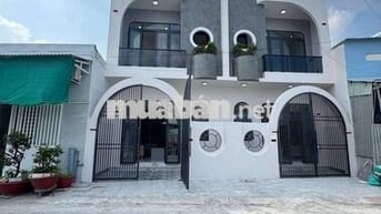 NGÂN HÀNG THANH LÝ GẤP NHÀ 1 TRỆT 1 LẦU GIÁ 1 tỷ  650 TRIỆU, 3PN 2 WC