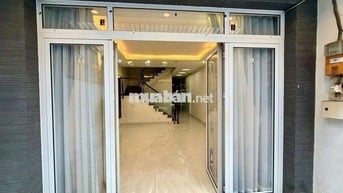 Siêu phẩm nguyên căn 5x20 có sân