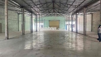 𝗫𝗨̛𝗢̛̉𝗡𝗚 𝐁𝐈̀𝐍𝐇 𝐂𝐇𝐀́𝐍𝐇 (hl80), 850m2, Tải 5 tấn