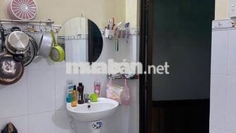 Cần bán nhà 8x20, miễn trung gian dưới mọi hình thức