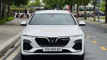 VinFast Lux A Base 2021 Trắng 41000 km