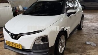 VinFast VF5 Plus Trắng Điện