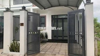 Nhà Tân An gần trường THCS Trần Bình Trọng, giá 6 triệu/tháng 3 phòng