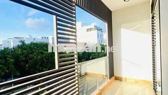 VĂN PHÒNG NGAY KHU MỸ AN 40M2 BAN CÔNG THOÁNG VIEW SÔNG