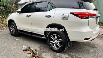 Toyota Fortuner 7 chỗ Diesel Trắng