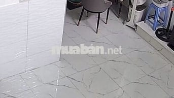 Nhà giá rẻ  bao nội thất, có thương lượng