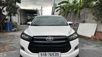 Toyota Innova E 2017 Trắng Số sàn