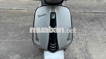Piaggio Vespa Sprint iGet 2017 Bạc