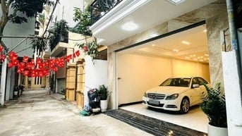 Phố Ngọc Lâm – Long Biên – Ô TÔ – 81 M2 – 6 Tầng – MT 4.8 M – Giá 19.3