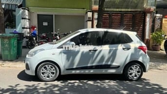 Hyundai Grand i10 Trắng Số sàn 5 chỗ