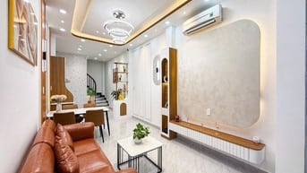 Bán nhà Hẻm Hoàng Văn Thụ, DT 38m2, 4 lầu, 3PN, Mới, Ở liền, 6.25 tỷ