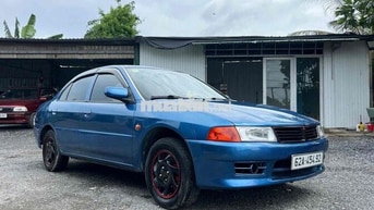 Mitsubishi Lancer 2001 1.6L Số sàn