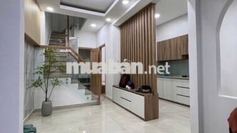 BÁN NHÀ NGANG 7 MÉT ĐƯỜNG HOÀ HƯNG QUẬN 10